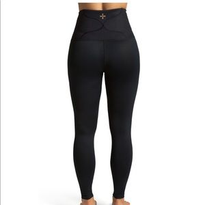 TommieCopper Pro-Grade Lower Back Support Leggings